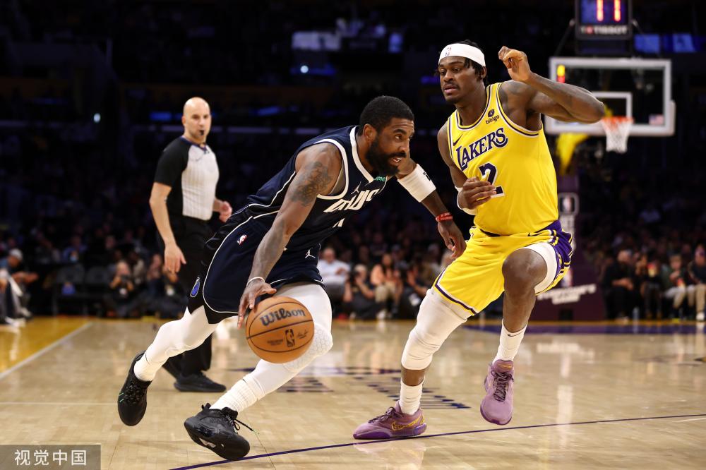 伯恩茅斯的 伯恩茅斯的